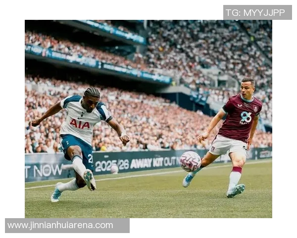 英超本赛季断球次数排行榜库杜斯领衔萨拉赫佩德罗紧随其后 英超本赛季断球次数排行榜库杜斯领衔萨拉赫佩德罗紧随其后