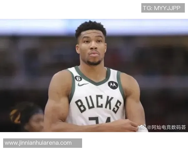 波蒂斯上半场状态火热仅用13分钟狂轰20分投篮命中率惊人