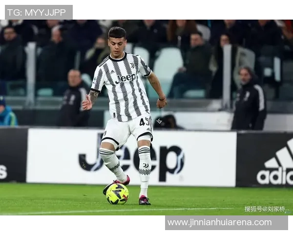 意媒称拉齐奥边后卫马鲁西奇续约遇阻或将转会尤文米兰 意媒称拉齐奥边后卫马鲁西奇续约遇阻或将转会尤文米兰