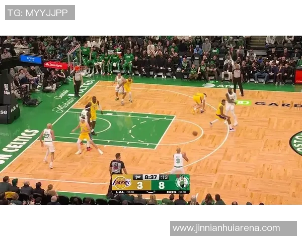 杰伦布朗生涯最佳赛季连续8场30分表现距离队史纪录仅差一场